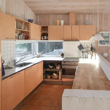 Two Bedroom Holiday In * Grenå
